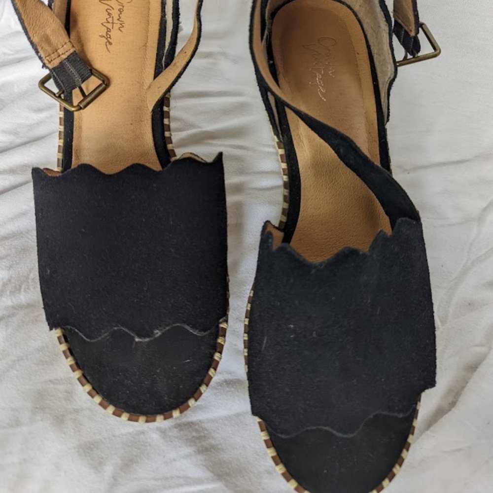 Black espadrilles from Crown Vintage